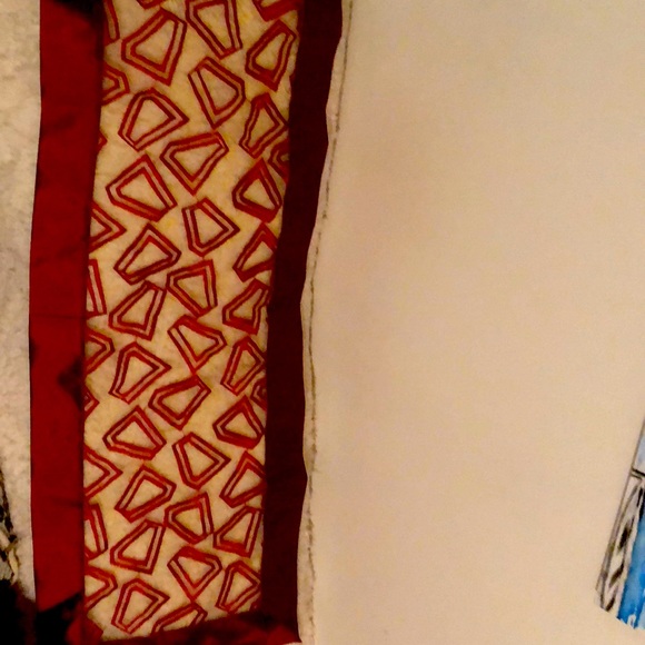 Beautiful Christmas side table mat, 36 inch length by 12 inch width. - Picture 1 of 3